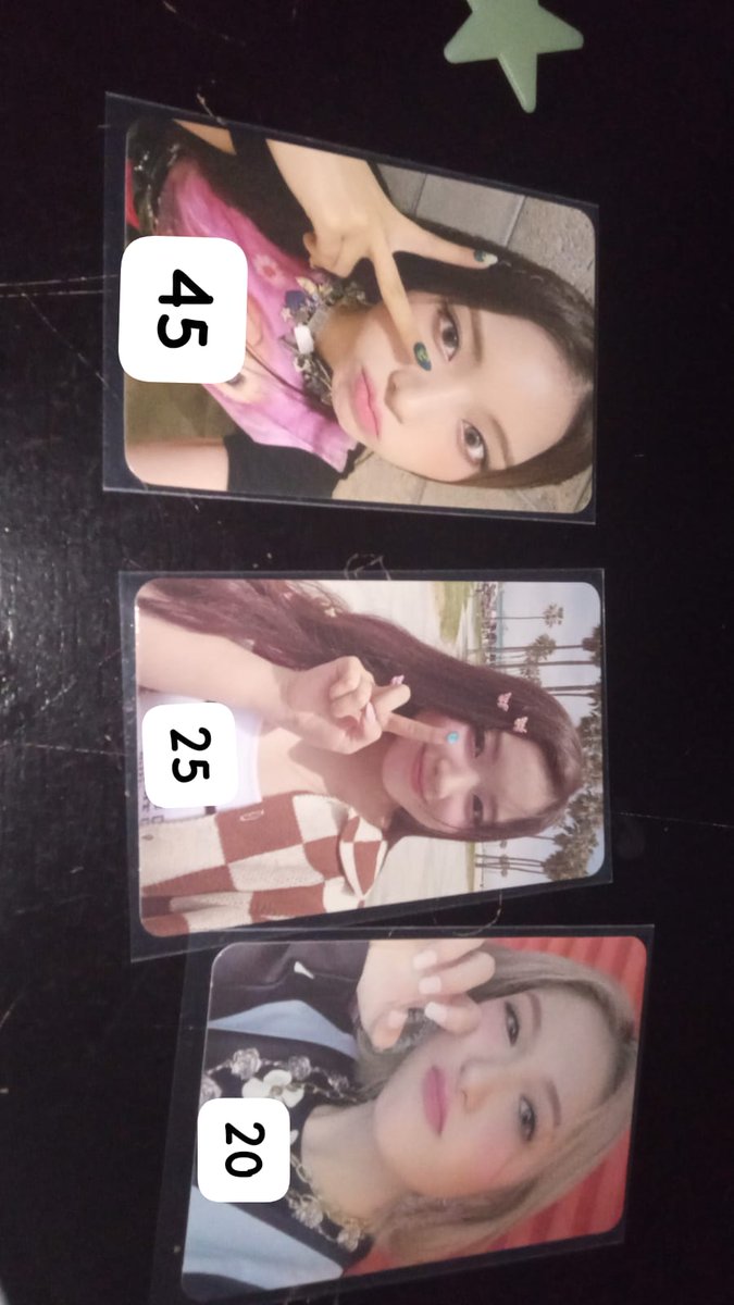{🐸}Vendao/venda photocards *jiwoo* e *fromis 9*
> Todos os photocards estão em mãos 
> Por enquanto não aceito troca apenas venda
> Não reservo
> Levem de mim preciso do dinheiro
> Feedbacks:<a href="/Kahyoonapatinho/">Kah</a>