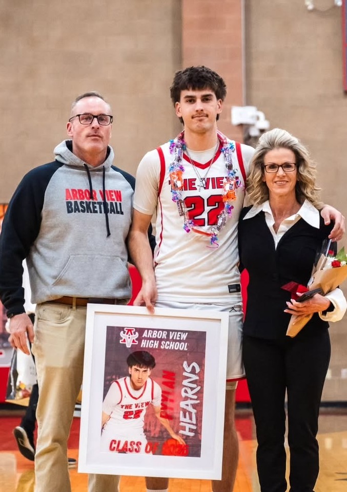 Rylan Hearns tweet media