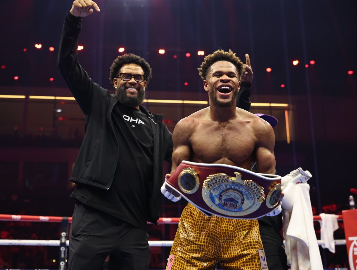 BoxingEnthusiast tweet media