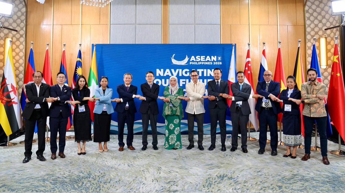 TimorMBO's tweet photo. The LMBO led #TimorLeste delegation to the 25th ASEAN–China Senior Officials’ Meeting on the Implementation of the Declaration on the Conduct of Parties in the South China Sea and the 51st Joint Working Group Meeting, held from 30 January to 1 February in Cebu, the Philippines. https://t.co/ZmokD3tMpN