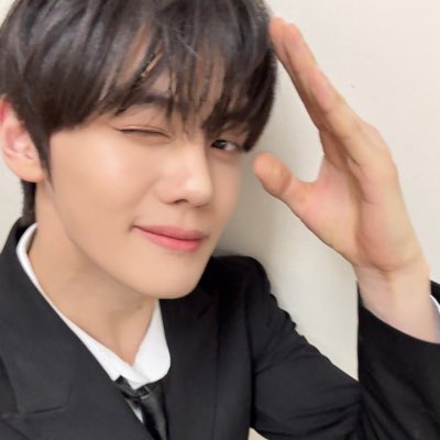 𝓡𝓲𝓬𝓴𝔂 tweet media