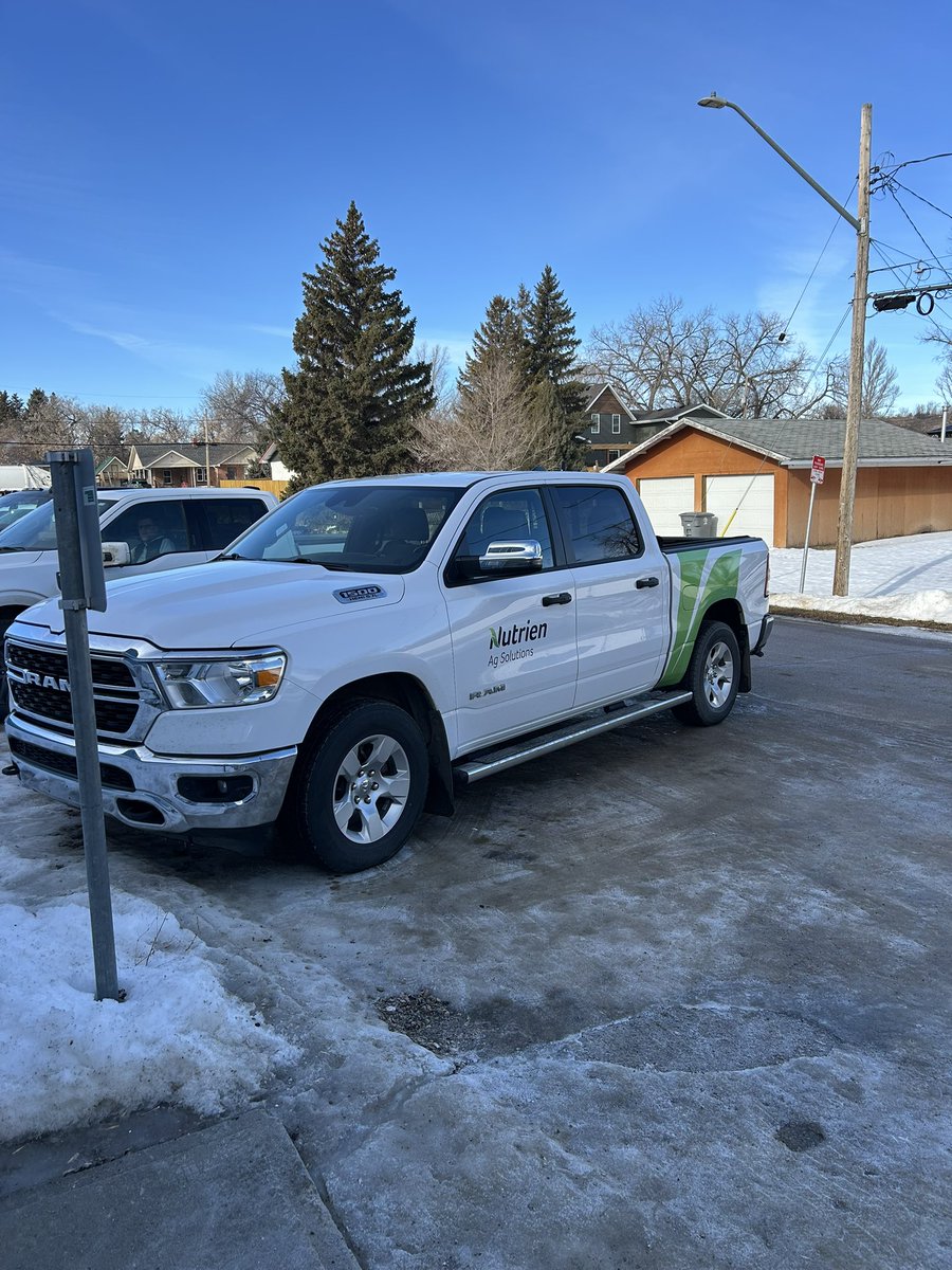 Ian Douhaniuk tweet media