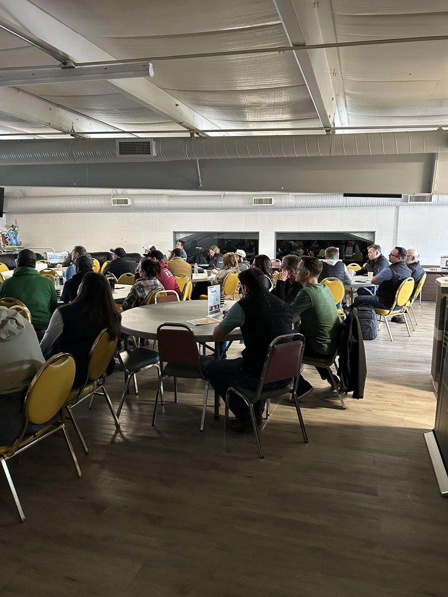 Ian Douhaniuk tweet media