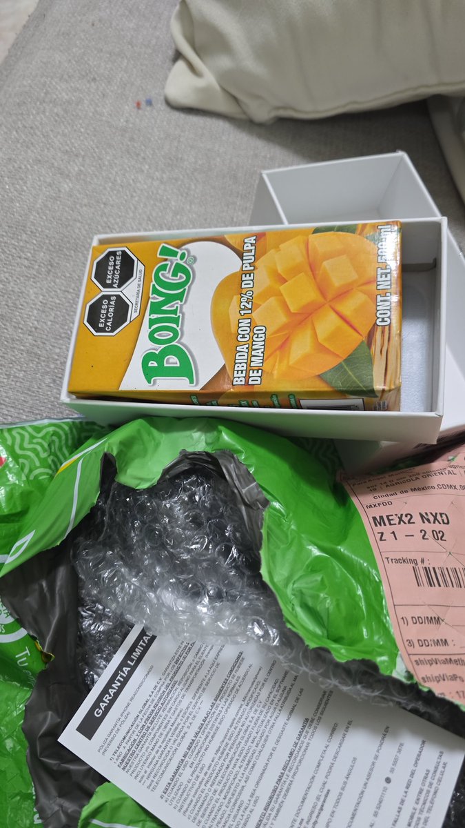vane_Azulkrema's tweet photo. @WalmartMexico 
Chingon tu seguridad para el envío de paquetes.

+52 56 5292 9708

Es el número de la rata, ¿como puedo levantar mi queja?
@Profeco https://t.co/XlN9Ok7ApL