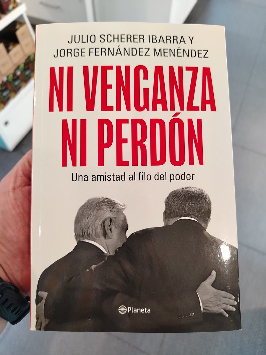 Hay tiro!!! En ocasiones, el título lo dice todo, pero una mancuerna para escribir con alguien como <a href="/J_Fdz_Menendez/">Jorge Fernández Menéndez</a> solo posibilita la oportunidad de conocer las razones de alguien que estuvo tan cercano al poder y fue participe de muchos de los temas más polémicos generados por