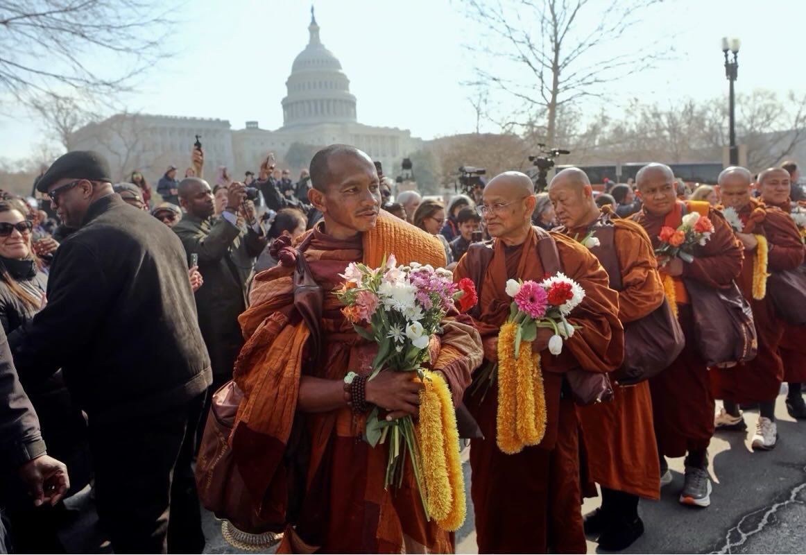 ᗰᗩƳᖇᗩ tweet media