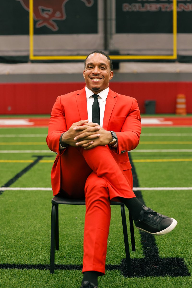 Peter Hopkins tweet media