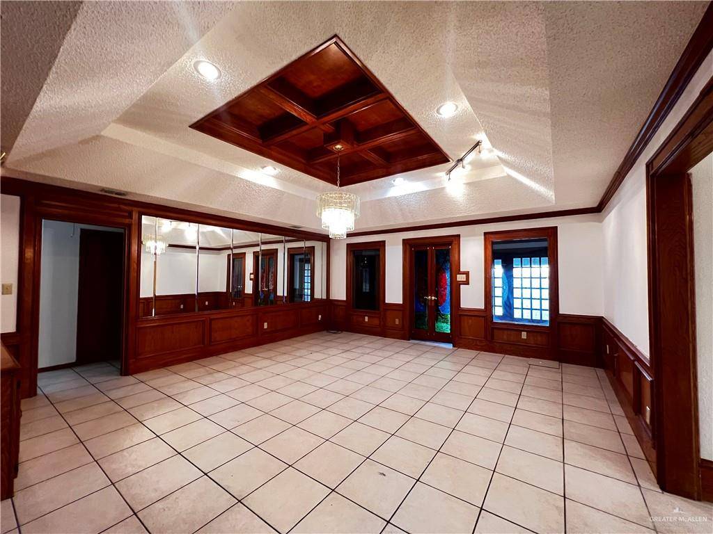 KaramKarla's tweet photo. New Listing Price: $2,600
3808 N Cynthia ST, Mcallen, TX 78501 is a fantastic property with 3 bedrooms waiting for you and your Family!See more here: https://t.co/TuzZf4zmwX https://t.co/GxEC9U7s04