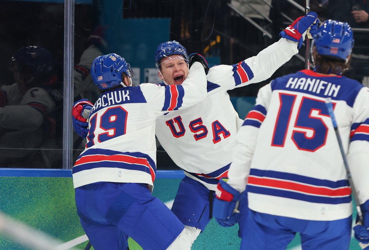BR_OpenIce's tweet photo. POV: You score your first Olympic career goal and your brother is the primary assist 🥹🔥 https://t.co/v0RKem1Yun