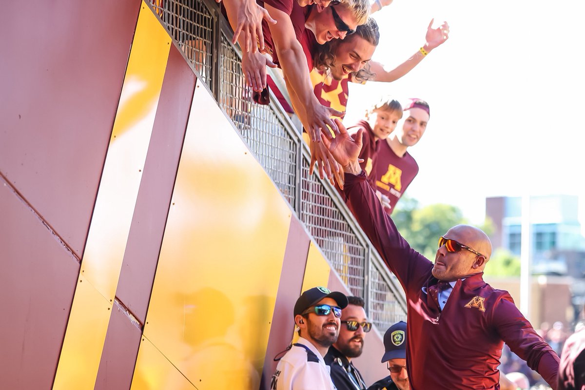 Minnesota Football tweet media