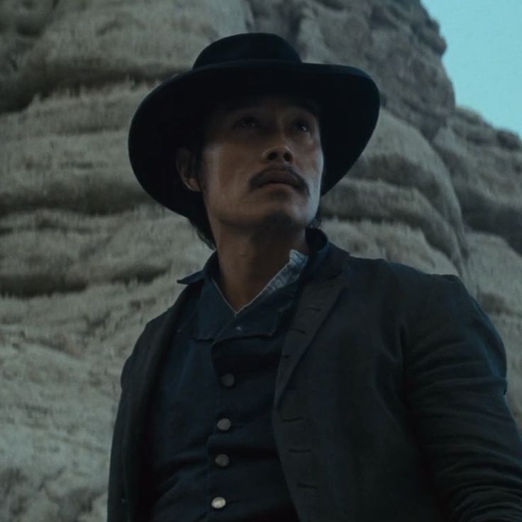 Román 🥃🚶COMMISSIONS OPEN ❗️❗️ tweet media