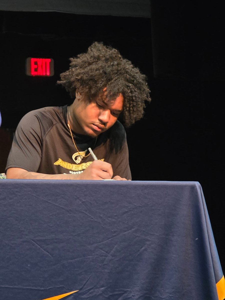 Anthony King II tweet media