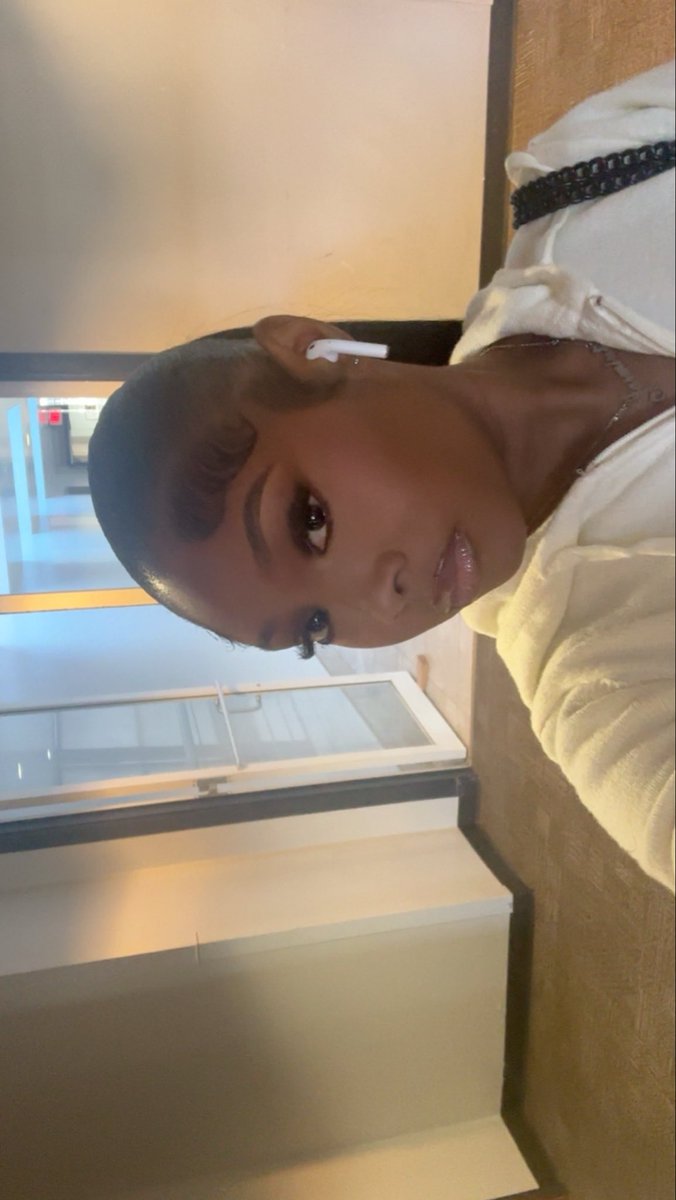 💋