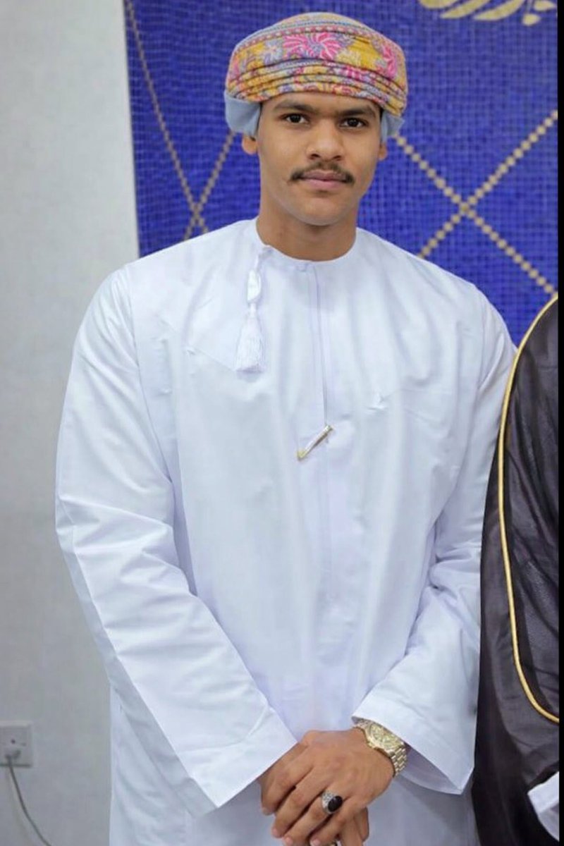 أسطورة دكاترة . 🇴🇲 SQU UTAS UON 🇦🇺 tweet media