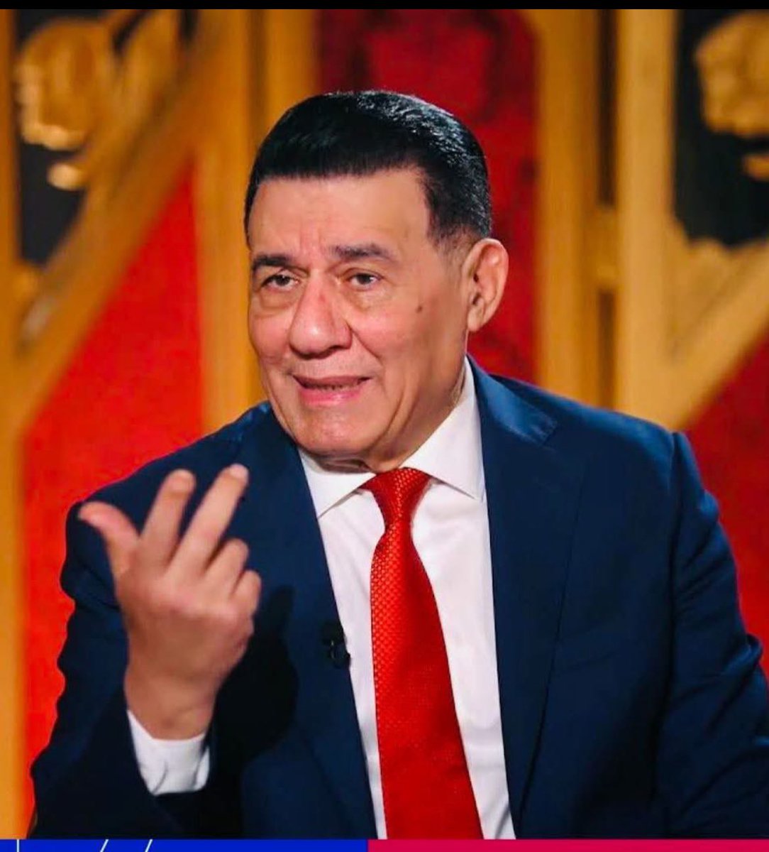 adhoum72's tweet photo. نفسي حد يقنع البغل ابو صبغه اللي اسمه مدحت شلبي دا انه يبطل تعليق 
كمية سماجه واستظراف وتقل دم مش طبيعي https://t.co/QqzPM34cBK