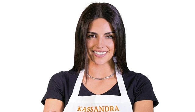 h3lisq's tweet photo. Se dite che Carlotta è la peggiore nella storia di Masterchef probabilmente non vi ricordate di lei #MasterChefIt https://t.co/Ic1kEE7oyP