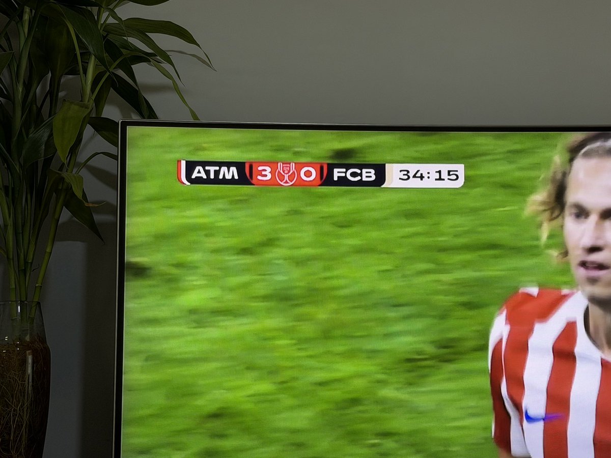 FLACENTRISMO tweet media