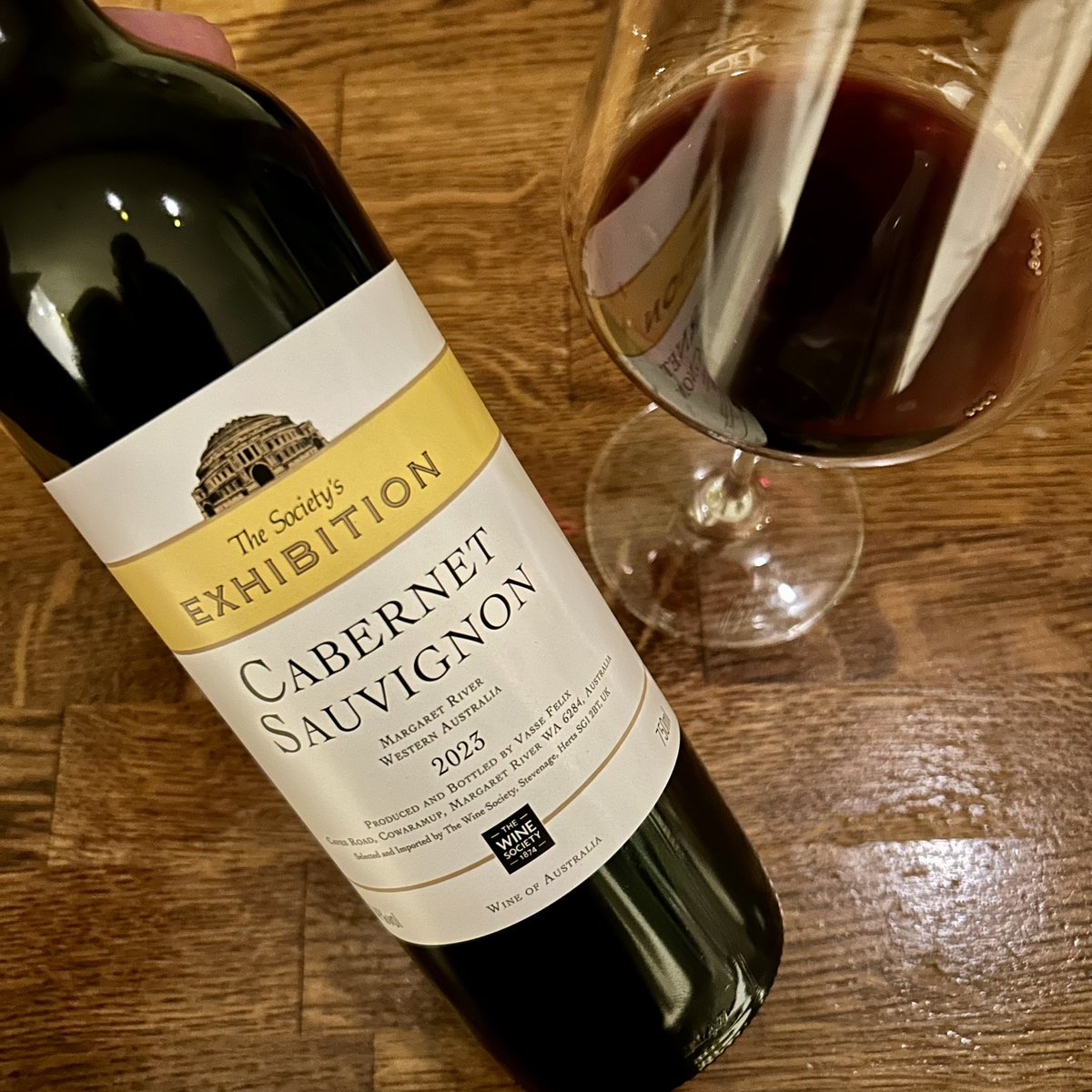 Love a classic Margaret River, especially by the pioneer of the region, Vasse Felix. Rich, lifted blackcurrant with structured waves of green pepper, a dusty, minty topline &amp; long, liquorice finish. #margaretriverwine