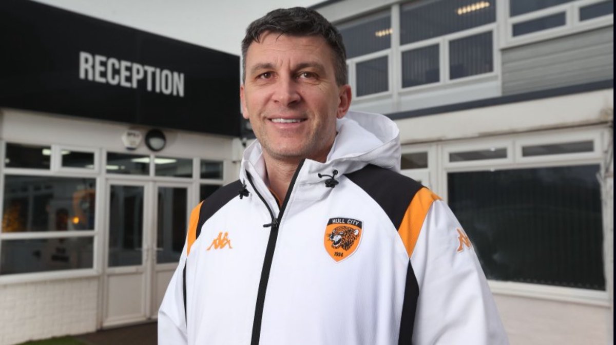 Spent a day at Hull City this week and really enjoyed sitting down with Sergej Jakirovic.

🔸Learning English from Del Boy
🔸Saving 3 pens in a cup shootout (as a MF)
🔸Pissing off Bayern (and Harry Kane) 
🔸The welcome ready for Liam Rosenior &amp; Chelsea

thetimes.com/article/bd3cba…