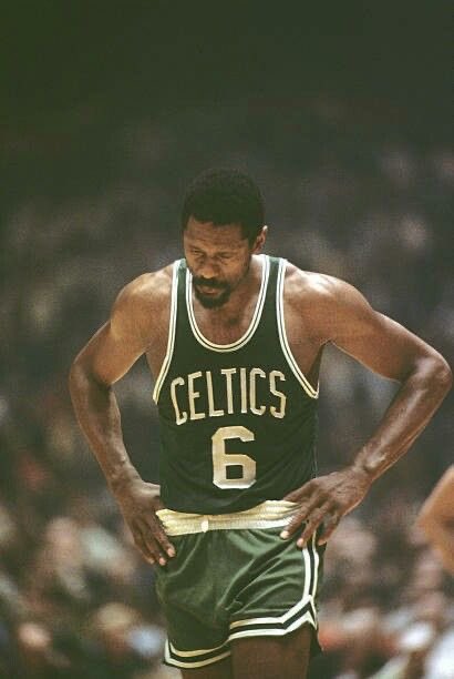 PasionBasketNBA's tweet photo. Hoy hubiese cumplido 92 años Bill Russell:

➡️ 11 anillos
➡️ 5 MVPs
➡️ 3 veces Mejor Quinteto NBA
➡️ 12 veces All Star
➡️ 1 MVP All Star Game
➡️ Hall of Fame
➡️ 3 veces Mejor Quinteto NBA
➡️ 8 veces Segundo Mejor Quinteto NBA
➡️ 1 vez Mejor Quinteto Defensivo NBA
➡️ Elegido dentro de los 75 Mejores Jugadores de la NBA
➡️ 2 veces Campeón NCAA
➡️ Dorsal #6 retirado por todas las franquicias de la NBA

El “Señor de los Anillos”