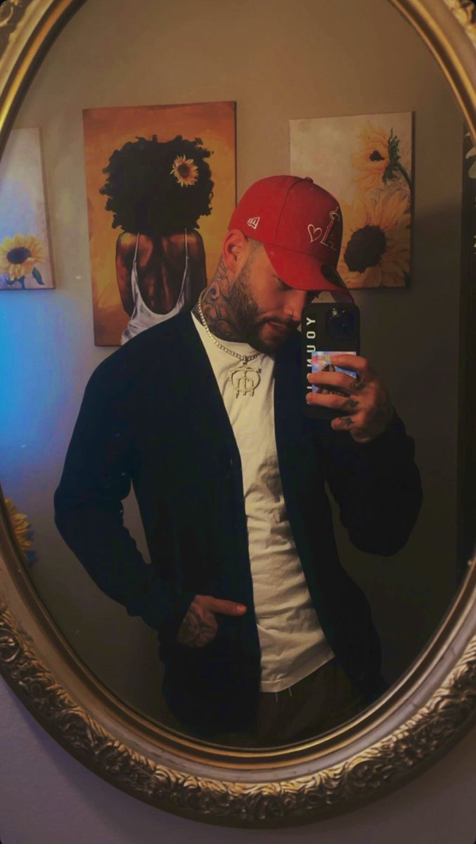 It should be illegal to look this good