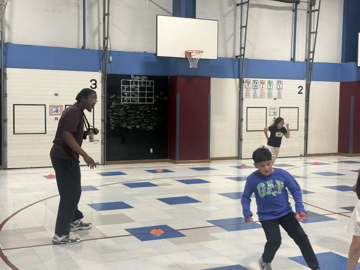 OnePrideLHS's tweet photo. Coach Jenkins and Coach Gardea, our @LJHSLadyLions boys and girls coordinators, are hosting a Pre-Athletics clinic at @CFELISD! #LionPride #UnLockingPotential #LockhartLeading @LockhartISD https://t.co/kraMPGg81d