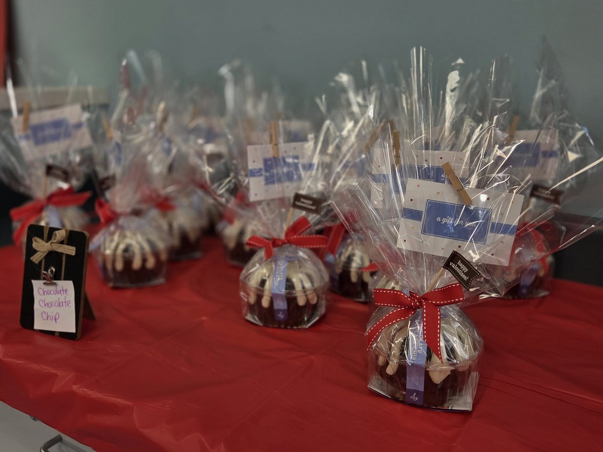 Hall Middle School tweet media