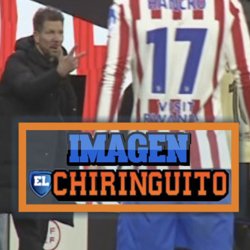 ReshadFCB's tweet image. 📸 Simeone showing ‘3’ to Lamine: