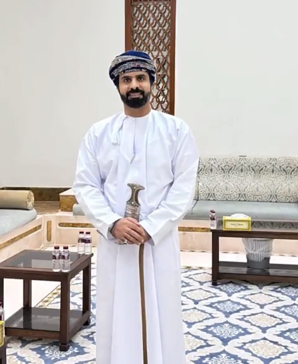 qatan2023's tweet image. #ماجد_الرحيلي
ليس من شيم الرجال ان تتكلم خلف انسان 
غايب لسبب معين  قد تختلف وجهات النظر بيننا لكن التشفي أمر  مرفوض 
فالإنسان  له حق في حضوره كما له حق في غيابه  ولا احد معصوم وان شاء الله  قريبا يطلع إلى اهله سالما معافى .