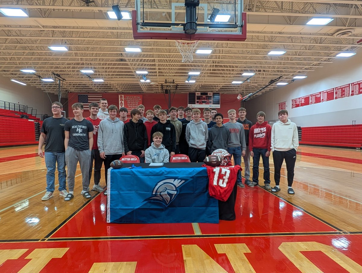 Britton Hecla Football tweet media