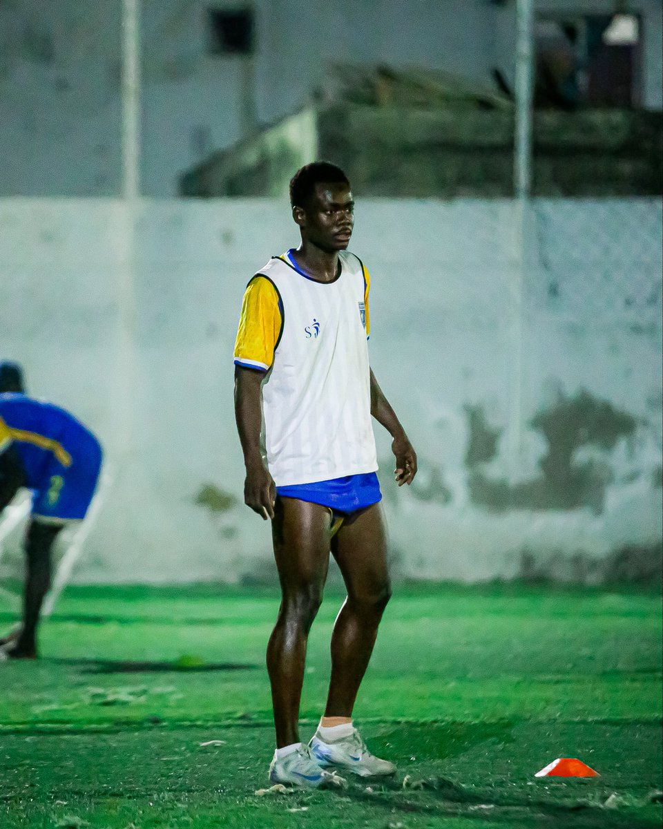 keurmadiorfc1's tweet photo. De retour avec le groupe .
Absents depuis la pré-saison pour blessure, @lamaverratti & @salioudia_3 ont retrouvé l’entraînement.
Une excellente nouvelle pour l’équipe avant les prochains matchs. ⚽️🔥
#Retour #BonnesNouvelles #KeurMadior #TeamKM #Entraînement https://t.co/vstUkpmDgA