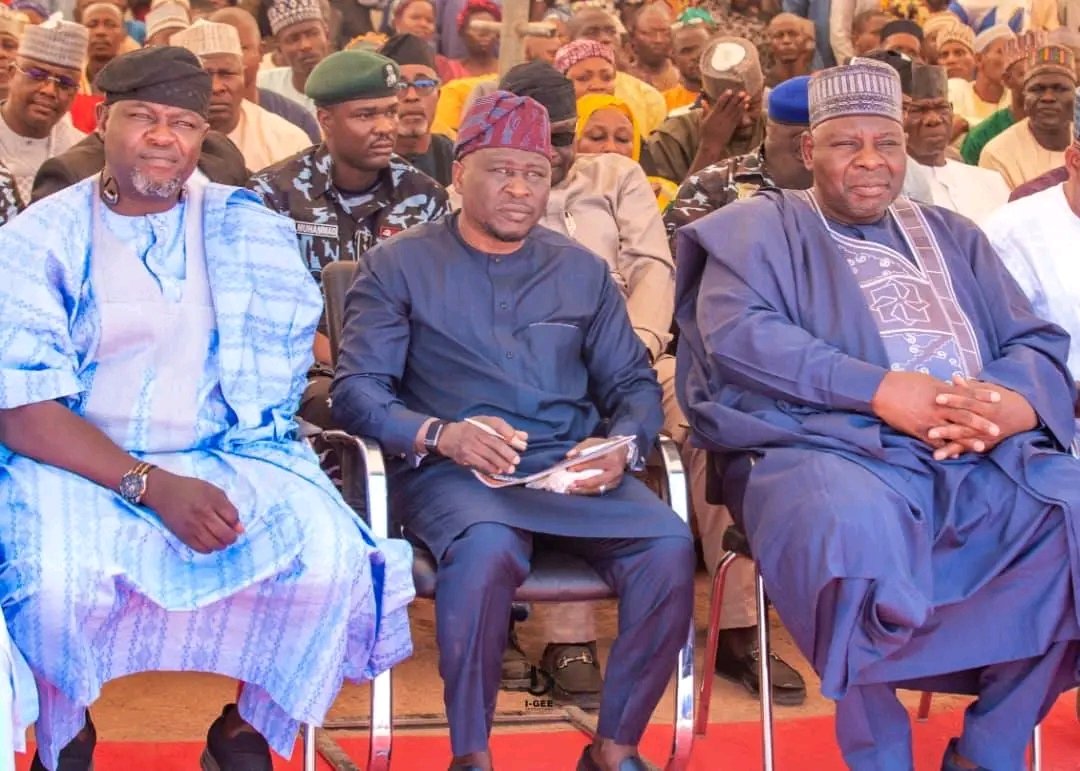 I had the honor of joining His Excellency, <a href="/GovernorAUF/">Ahmadu Umaru Fintiri</a>, and the Deputy Governor, Prof. Kaletapwa G. Farauta, alongside my colleagues from the State Assembly, for a high-powered visit to Jada Local Government Area. The highlight of the visit was the official flagging-off of key