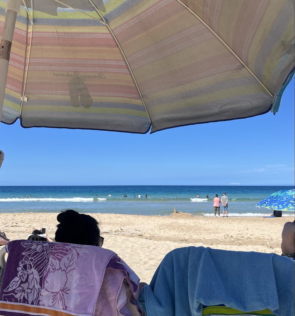 HockeyDaveT's tweet image. Found our spot🏖️!
#Hapuna
#Kona