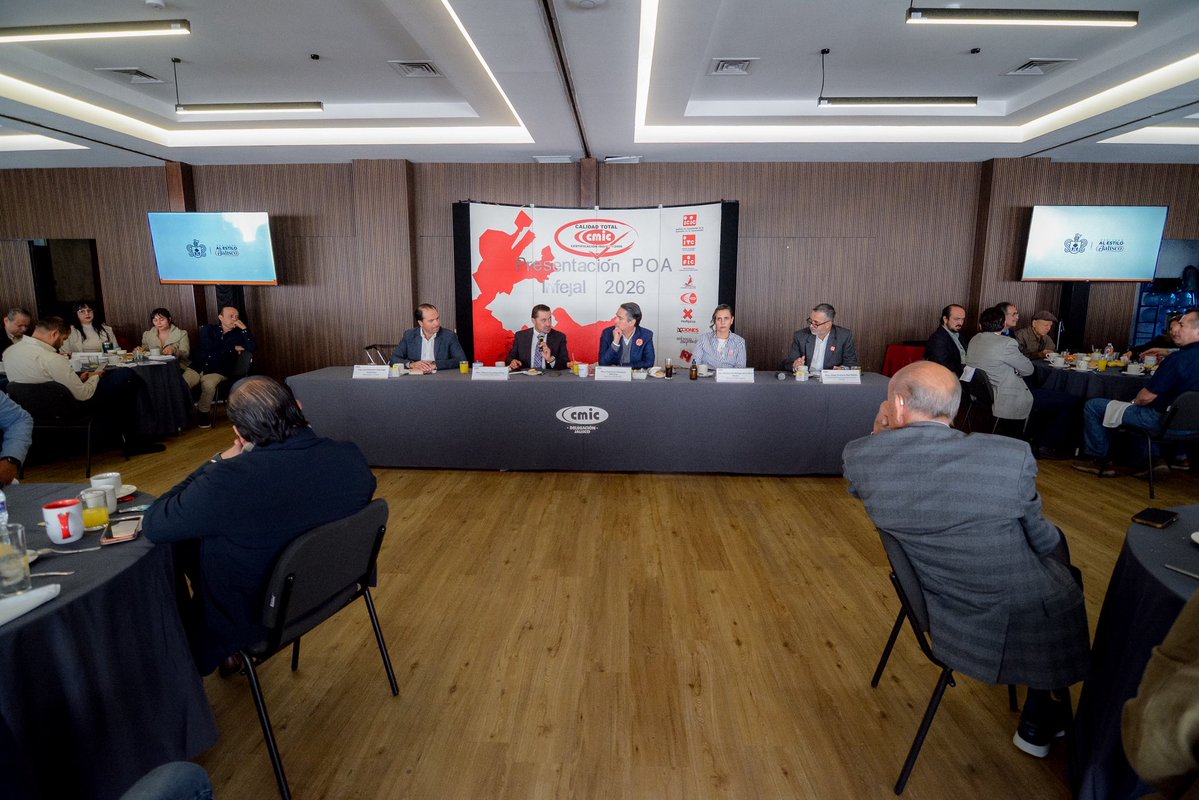 Nos recibió la <a href="/CMICJALISCO/">CMIC Jalisco</a> y su presidente Roberto Escobedo para presentarle a nuestro gremio de la construcción el Plan de Obra Anual POA del INFEJAL, mostrándoles los avances y el impacto del programa de Jalisco con Estrella. 

<a href="/GobiernoJalisco/">Gobierno de Jalisco</a>