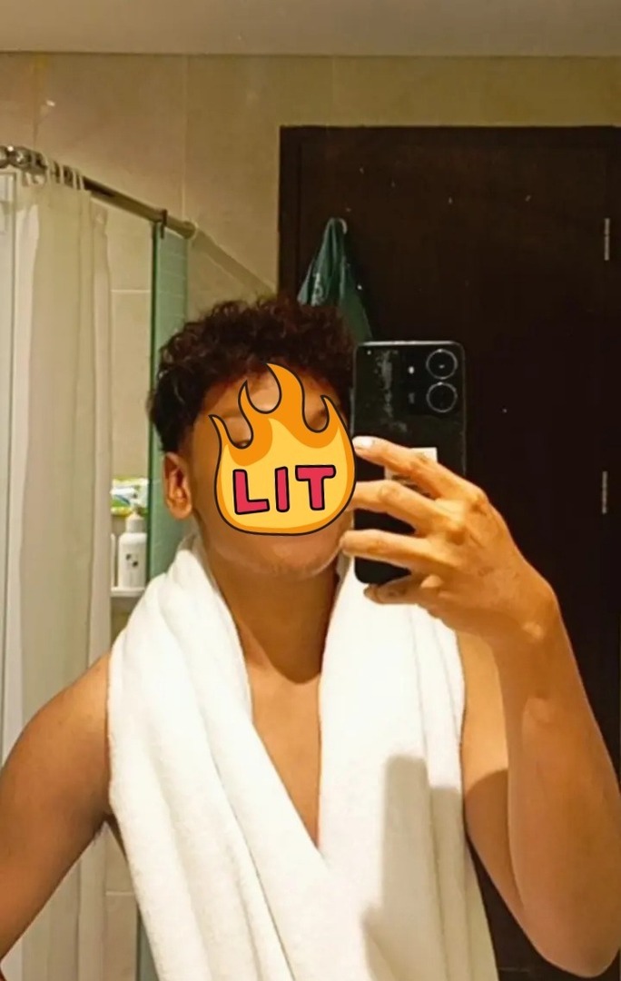 BUKAN BASE RATED tweet media