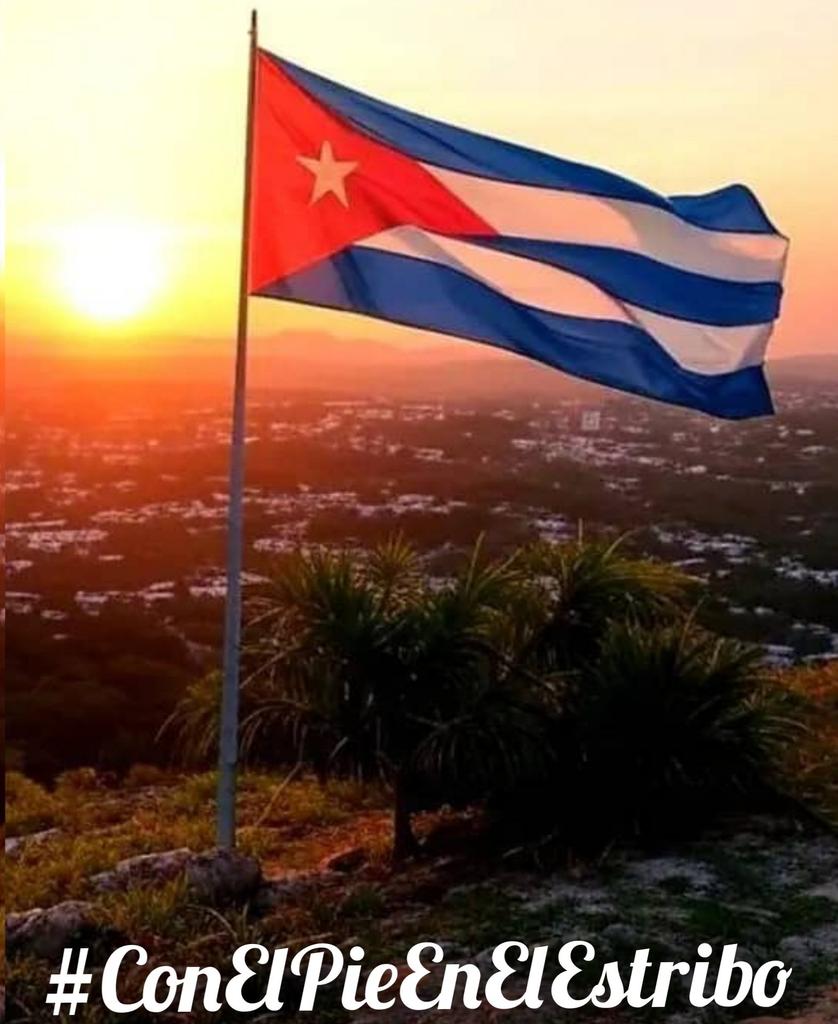 <a href="/DeZurdaTeam_/">DeZurdaTeam 📳</a> Mi bandera es la más bella entre las bellas .
Jamás la soltare de mis manos.
#DeZurdaTeam