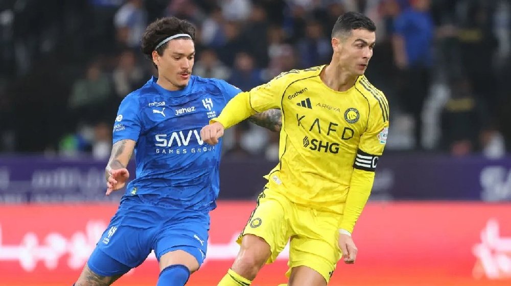 BeSoccerPT's tweet image. 🚨 Bomba no Al‑Hilal!

Com a chegada de Benzema, o clube precisou cortar Darwin Núñez do elenco, mesmo após investir 44M no uruguaio. 💥⚽
O poder das estrelas globais muda destinos!

#Benzema #DarwinNunez #AlHilal #MercadoDaBola