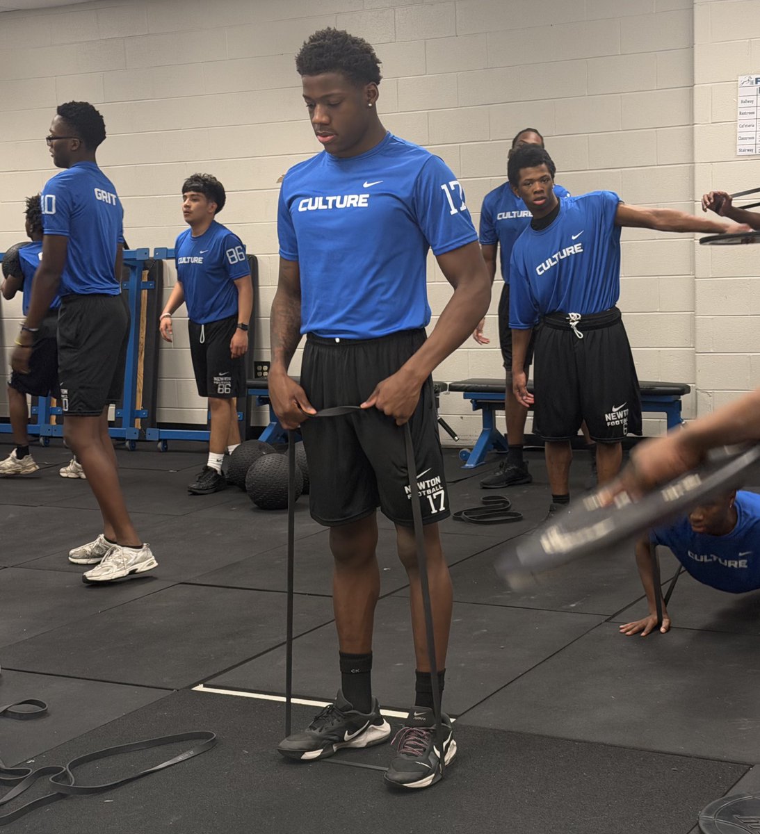 Coach Oneway tweet media