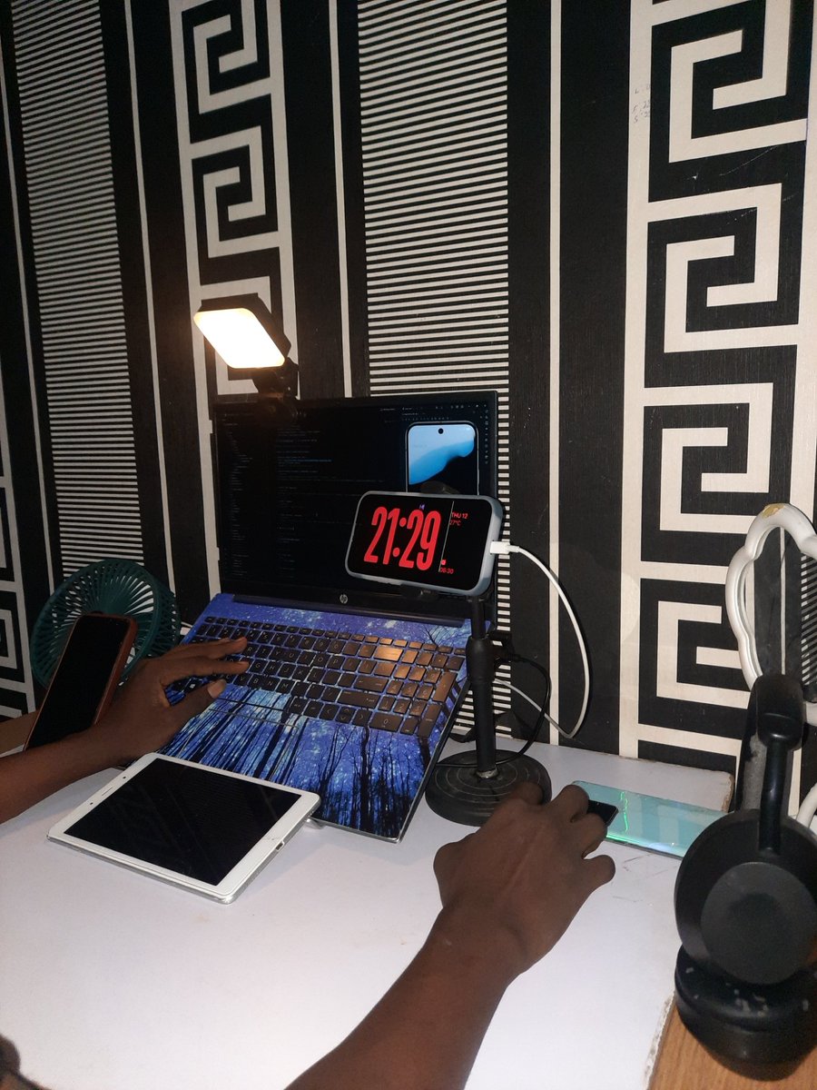 Adeolu5678's tweet photo. Who is pushing commits tonight?

I’m working on a client’s application. 🔨

What are you working on? Drop a picture. 👇

#BuildInPublic #NightCoding #Coding #NigeriaTech #SoftwareDevelopment #FullStack https://t.co/ilYw3XxJ4R