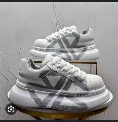 These Beauties are available in different sizes 

Frame 1 and 2:N35,000 size 42-46
Frame 3 and 4:N38,000 size 39-44

Lookman/El-Rufai/Hisense/Abuja Airport/Brentford/Barcelona/Joan Garcia/Madueke/Tacha/Money Dey/Ruth/Casado/Tinubu/Saliba/Shola/Sir David/Reno/Cubana/Launch a 24