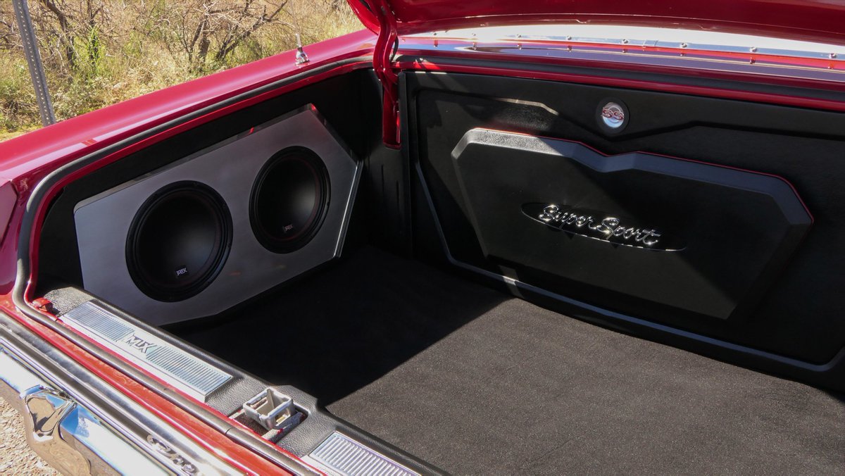 Old school style, new school sound. 

#mtx #mtxaudio #caraudio