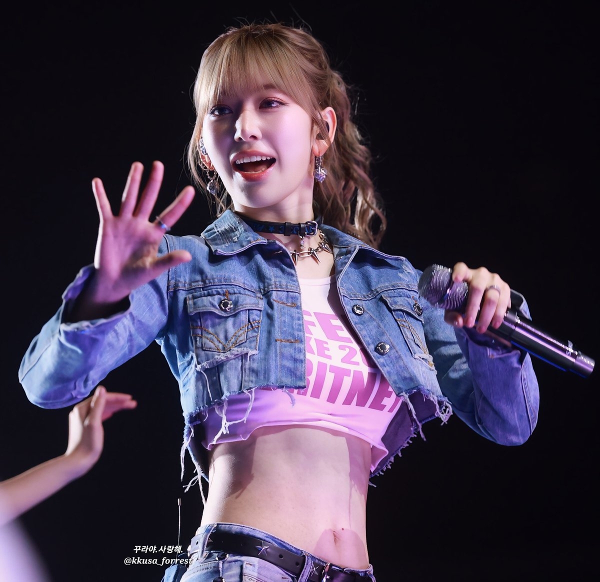 Sakura • 사쿠라 • 宮脇咲良 • サクラ 「241013」 📸 LE SSERAFIM • 르