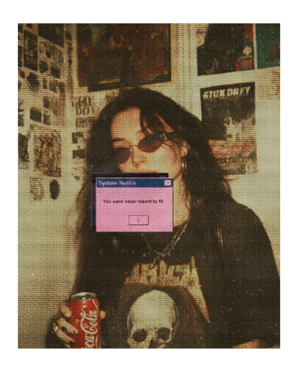 The Hidden I🌹 tweet media