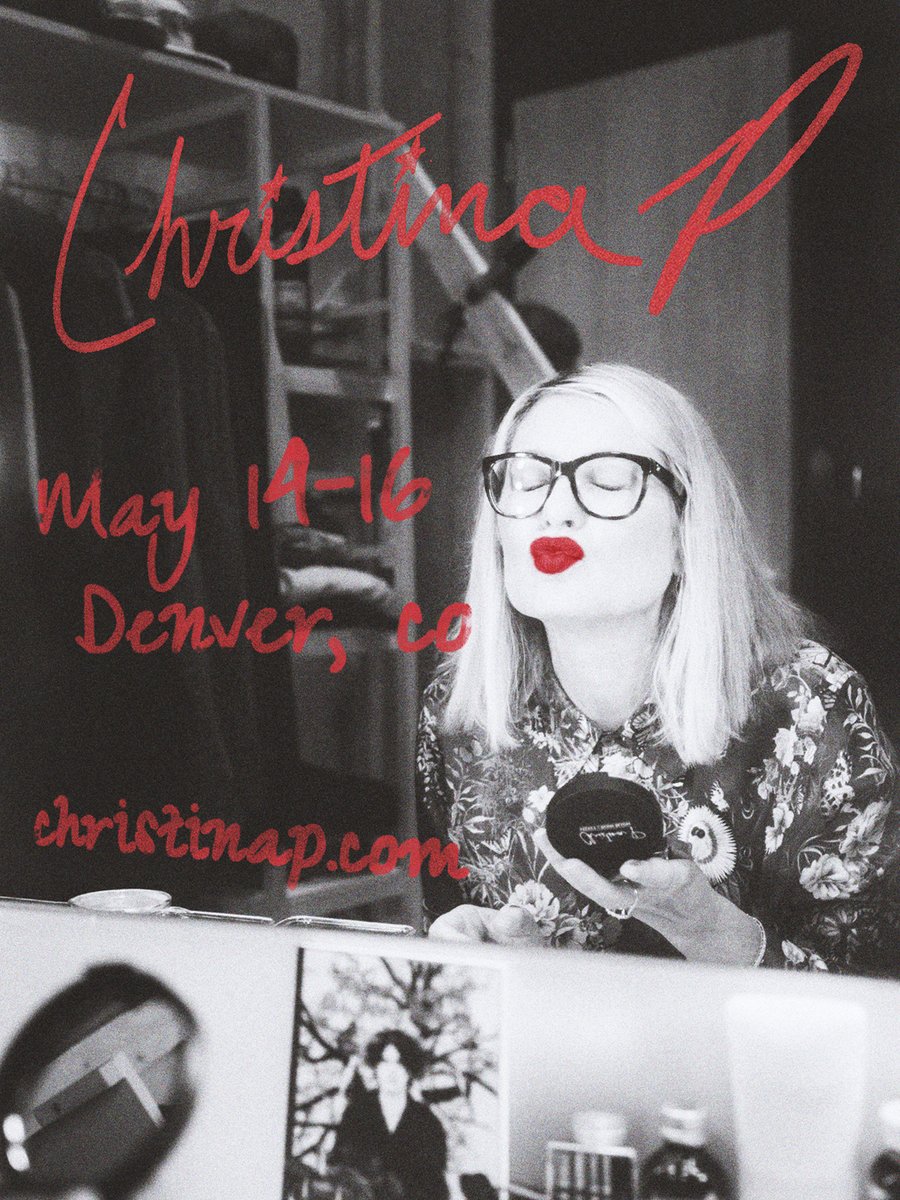 ChristinaP's tweet photo. Denver! @comedyworks Denver get ur tix now , jeans. 👖 May14-16 🖤🦇 https://t.co/Iu955dMMDq