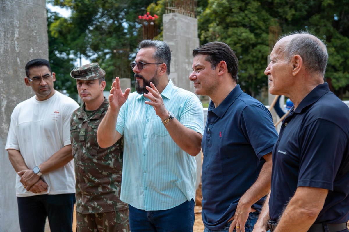 rdnarede's tweet photo. O Parque da Cidade começa a sair do papel! 
A 1ª etapa já iniciou: construção dos apartamentos para realocar os militares do 7º BEC. Destinamos emenda para fortalecer o projeto. Mais desenvolvimento e qualidade de vida para nossa população. https://t.co/Ho1FintvCH