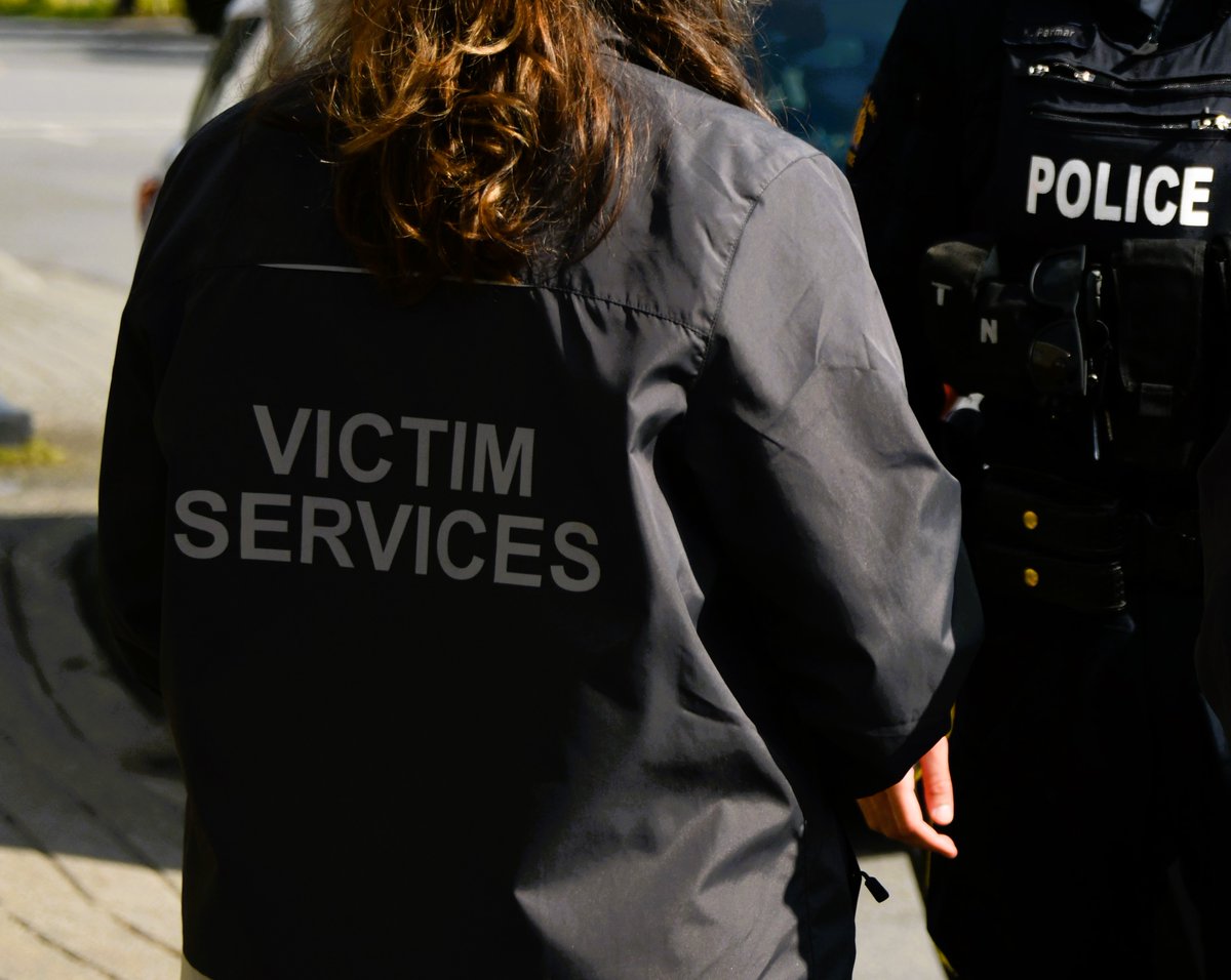 RidgeRCMP's tweet image. *Career Alert* - We’re looking for the next batch of Police Services "superheroes" to join our team! 

We have multiple opportunities including:

1⃣ Victim Services Program Coordinator
2⃣ Confidential Assistant
3⃣ Exhibits Custodian

More info: mapleridge.ca/careers
#MapleRidge