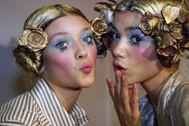 sevignyism's tweet photo. Backstage at John Galliano SS 2008 https://t.co/HKyW70I93f