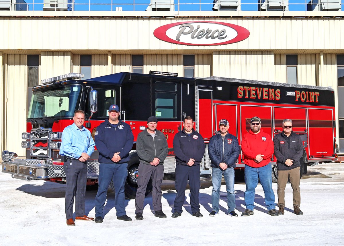 PierceMfg's tweet photo. Stevens Point Fire Department’s #Enforcer #Pumper is on point. 🙌💯The Stevens Point Fire Department responds to over 5,700 calls a year including fires, EMS, controlled burns and HAZMAT in #StevensPointWI. https://t.co/aTsmdY5CD6
