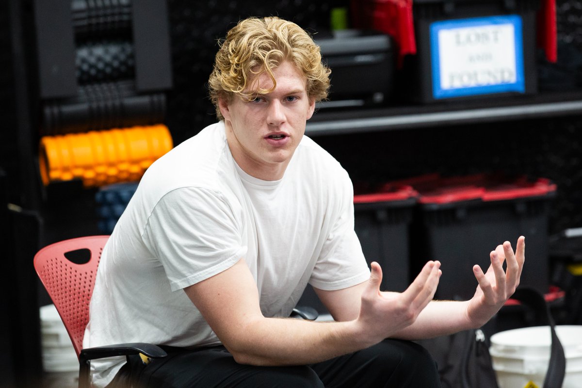 Oaks Christian Lions tweet media