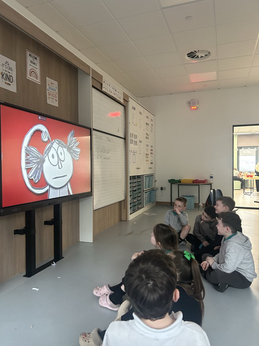 Miss Simpson & Room 5 tweet media